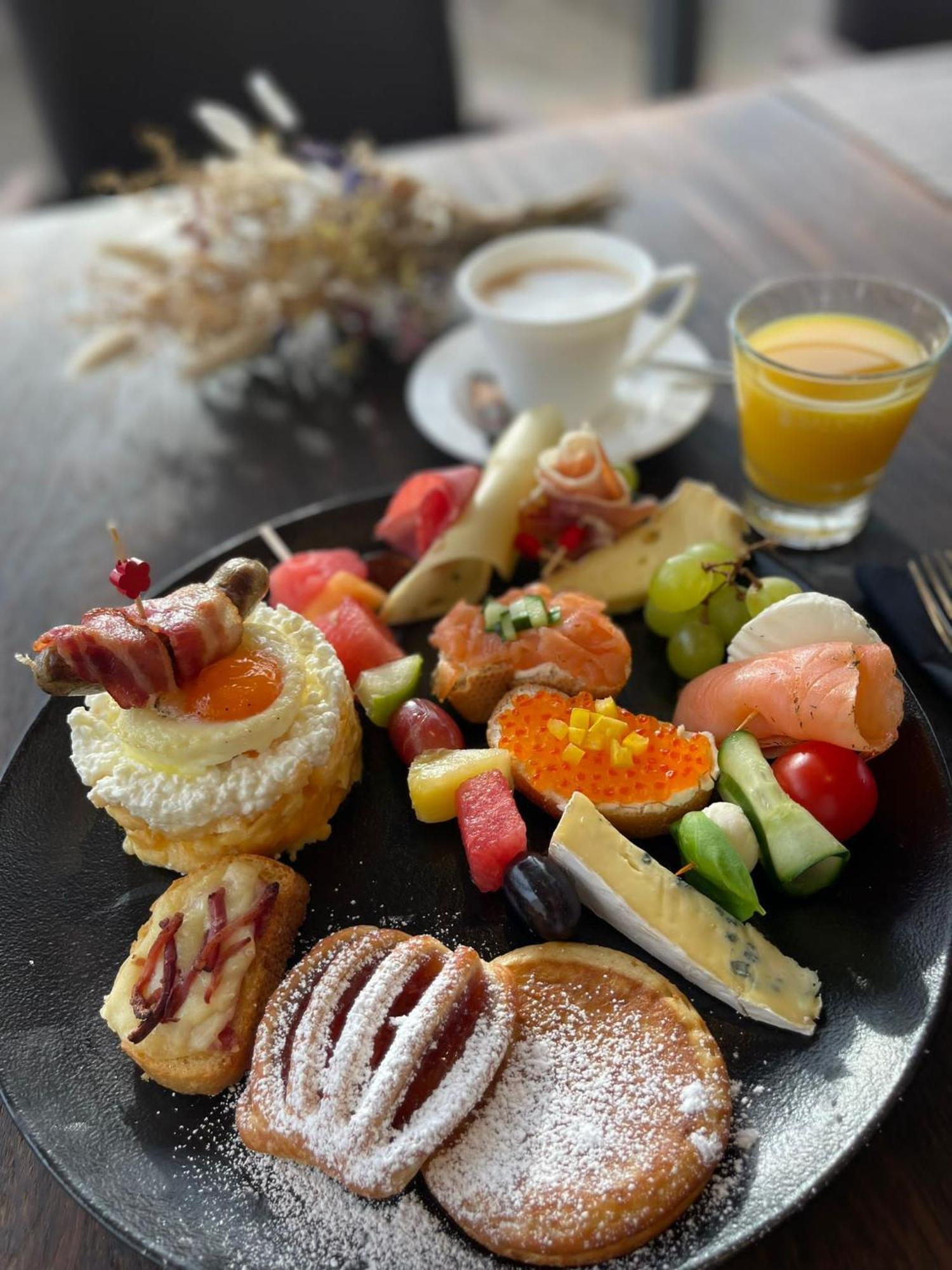 Airea Hotel Bueren  Екстер'єр фото